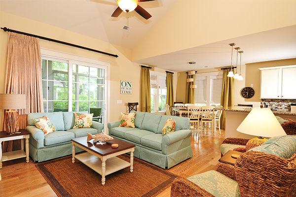 North Beach Cottages - 5 Bedroom / 4 Bath Banyan Luxury Home