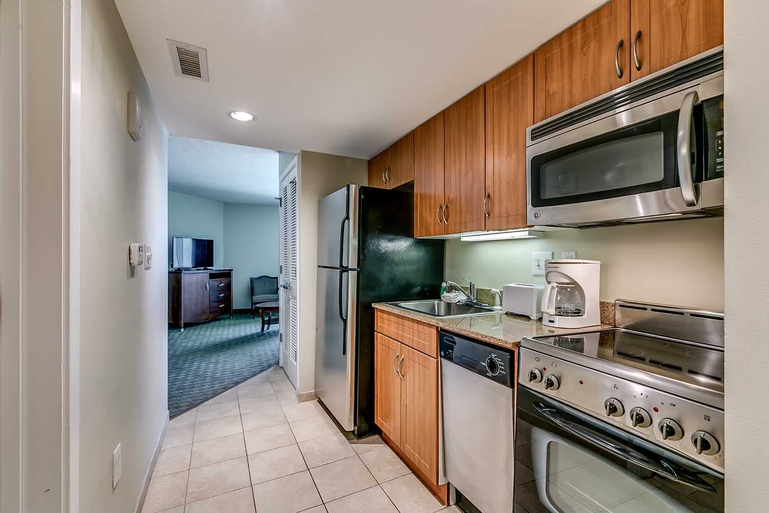 Sandy Beach Resort - 1 Bedroom Ocean View Condo - Palmetto