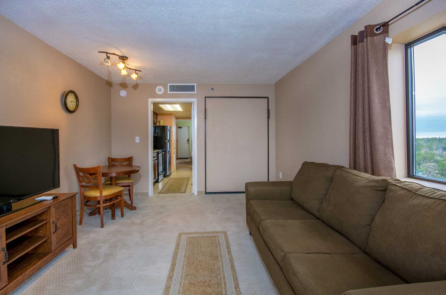 Compass Cove - 1 Bedroom Deluxe Ocean View Condo