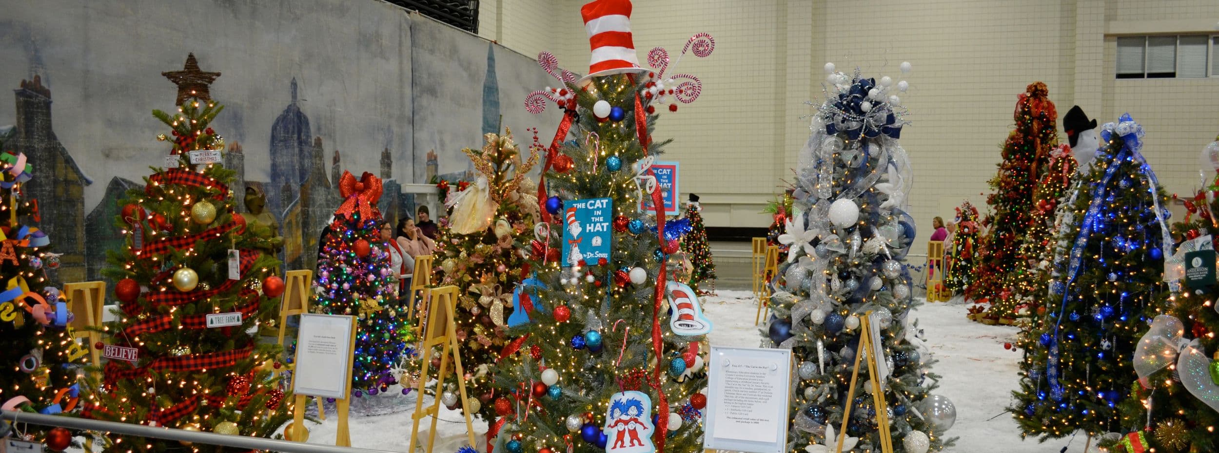 Dickens Christmas Show &amp; Festivals in Myrtle Beach 2025