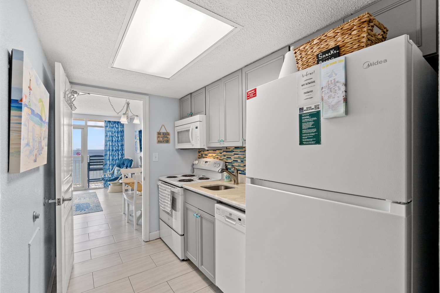 Bay Watch Resort - 1035
