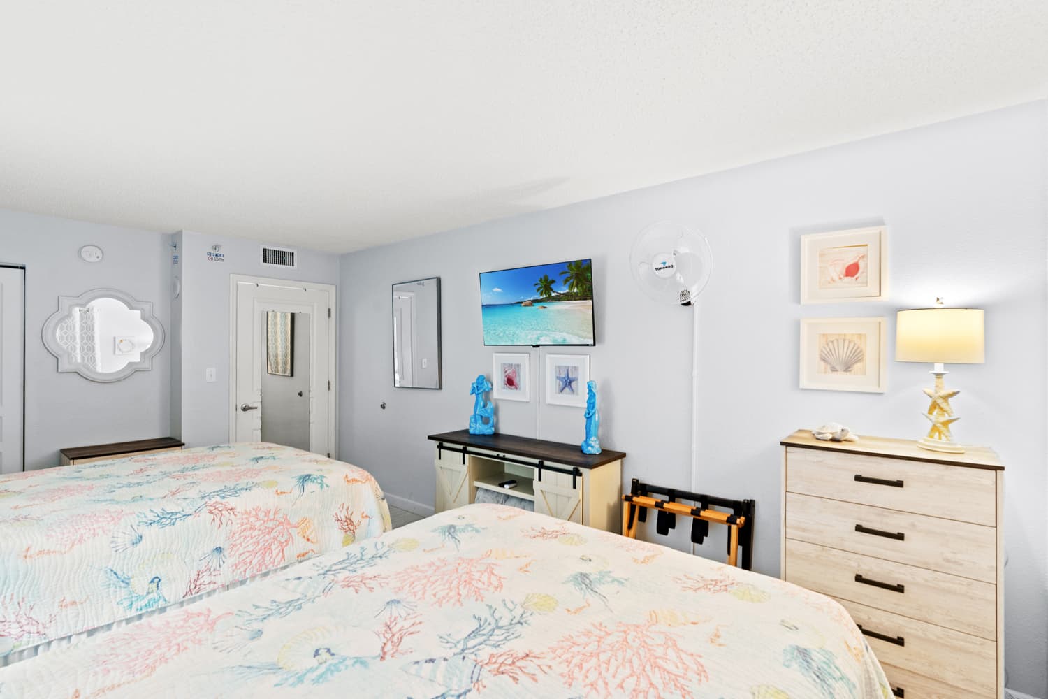 Bay Watch Resort - 1035