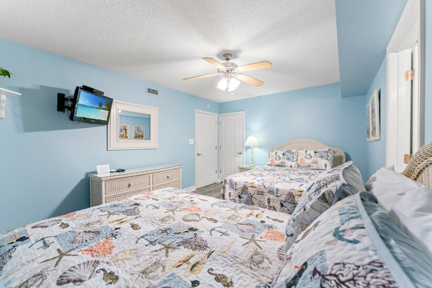 Crescent Keyes - 709