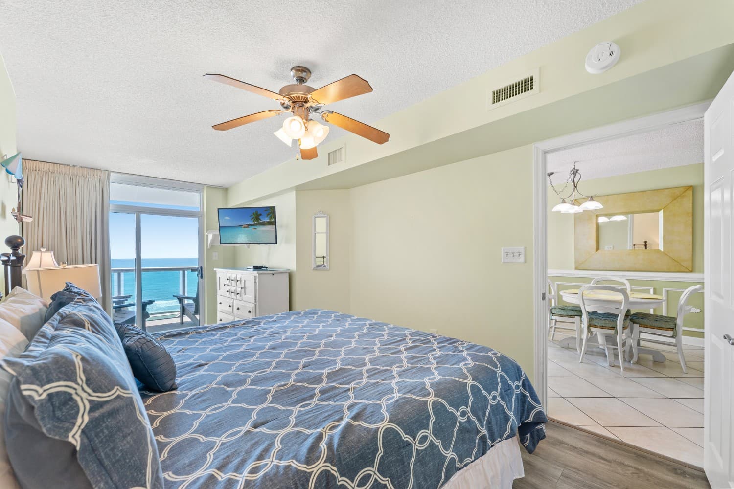 Crescent Keyes - 709