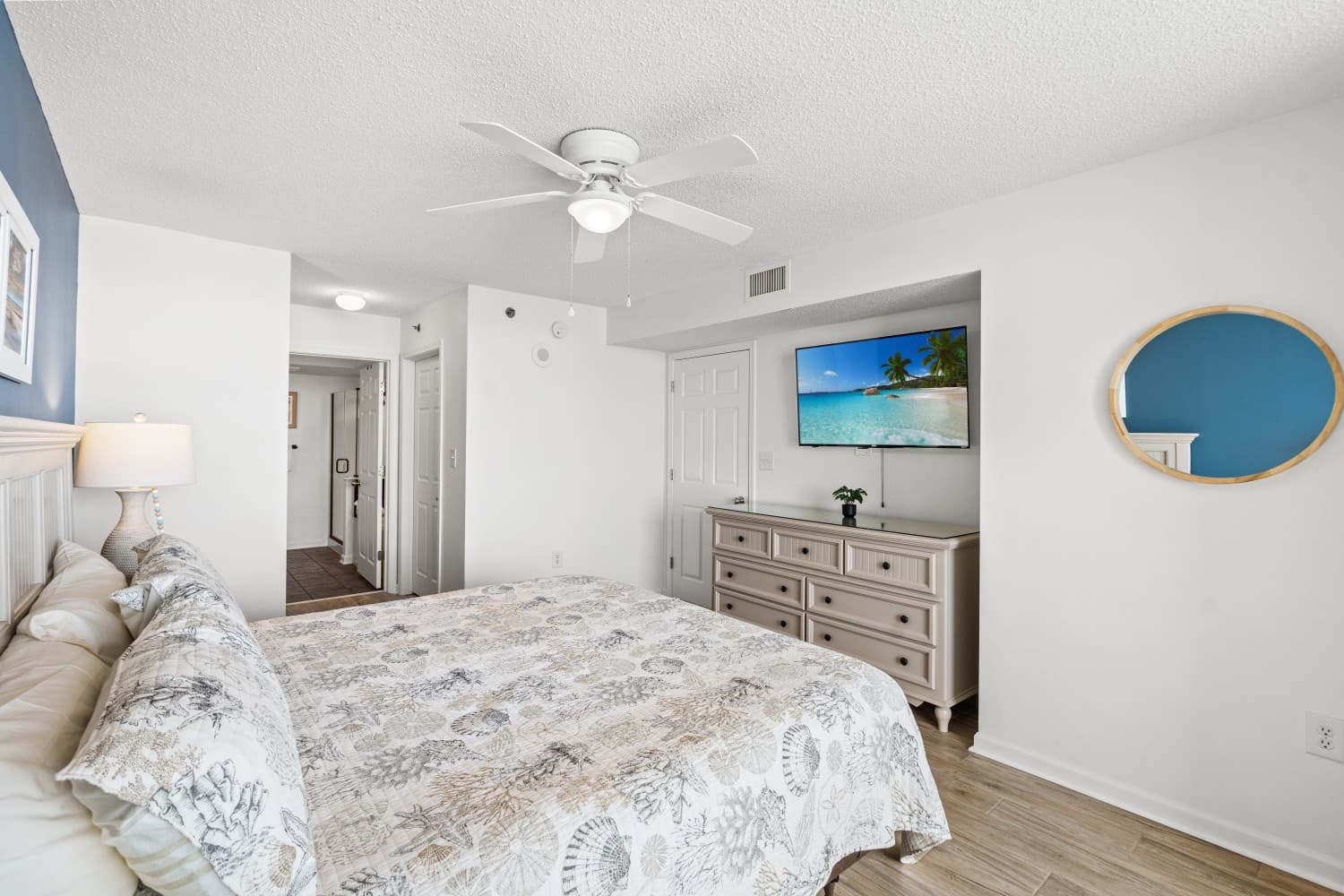 Crescent Shores - N 1004