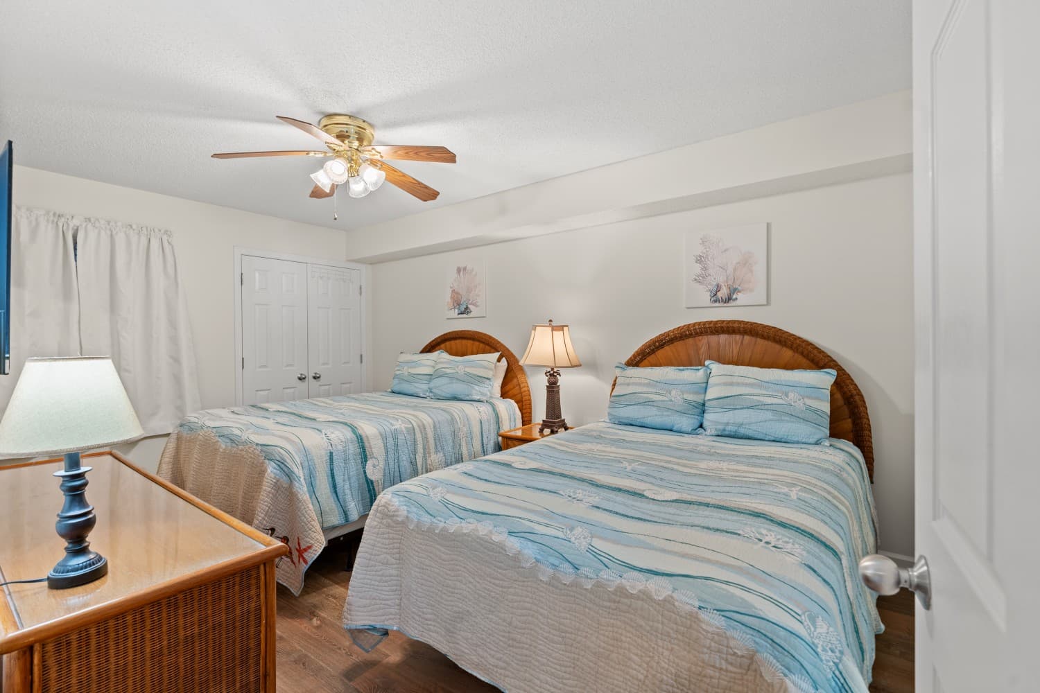 Crescent Shores - S 1207