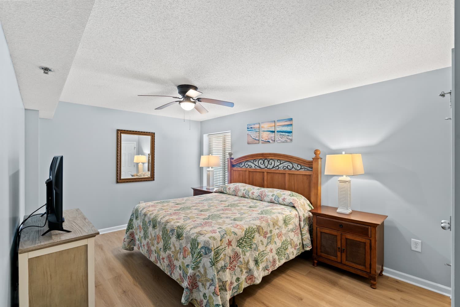 Crescent Shores - N 1403