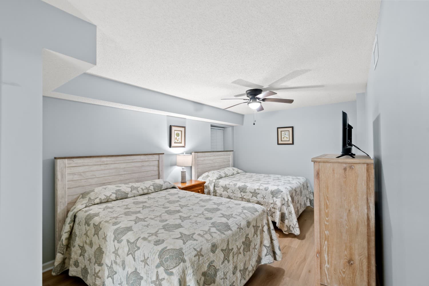 Crescent Shores - N 1403