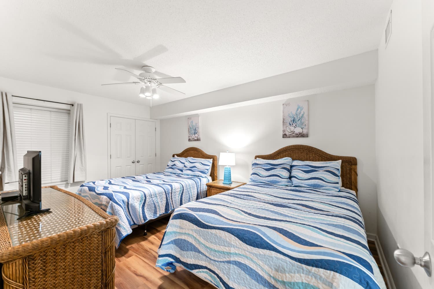 Crescent Shores - S 1707