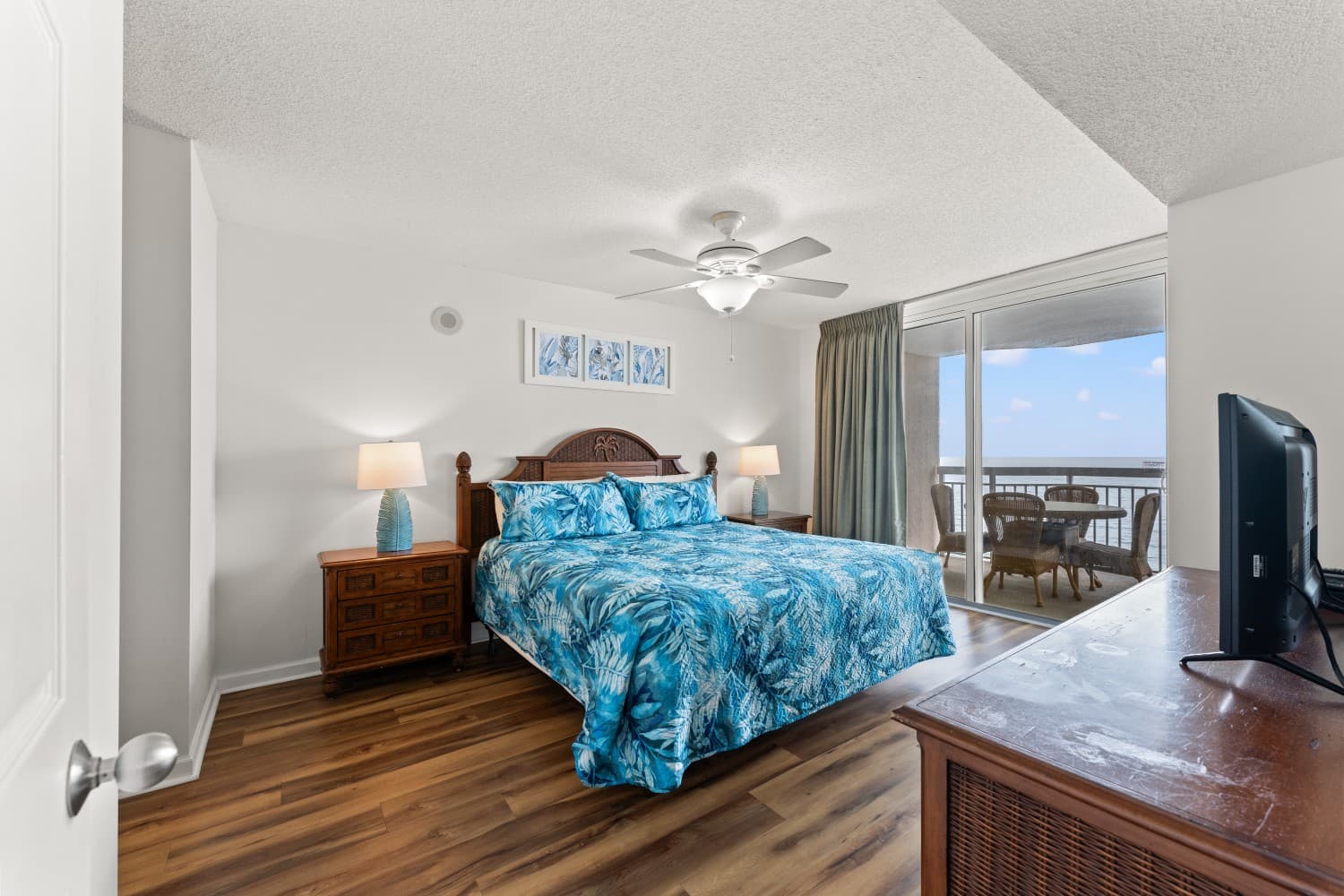 Crescent Shores - S 1707