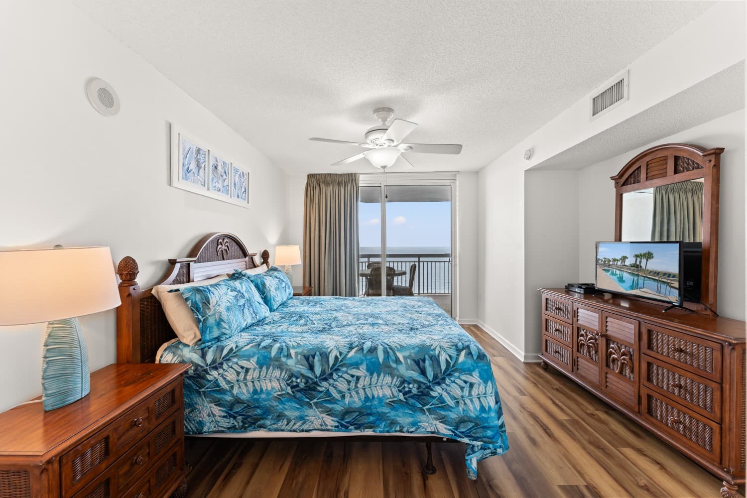 Crescent Shores - S 1707