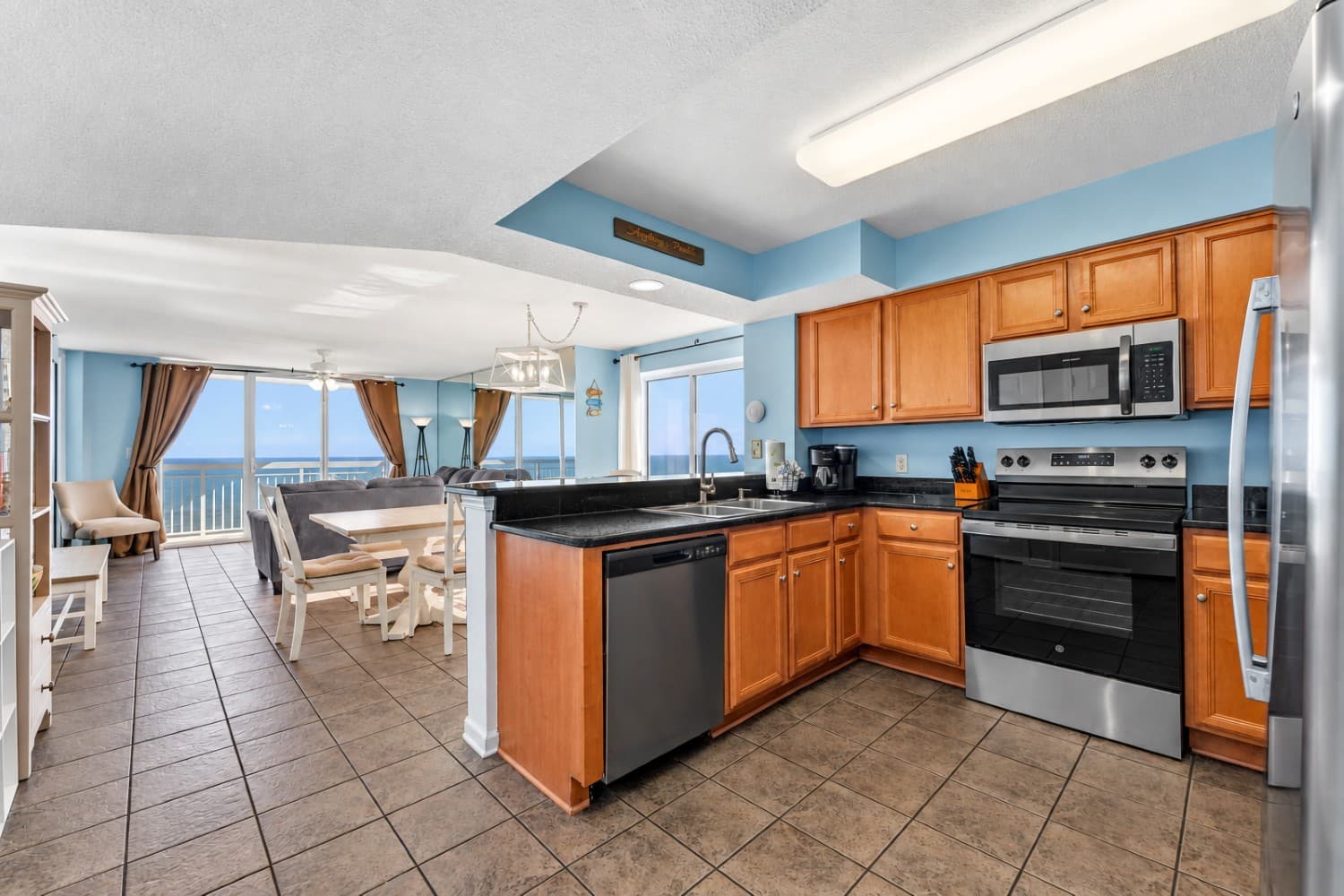 Crescent Shores - S 1812