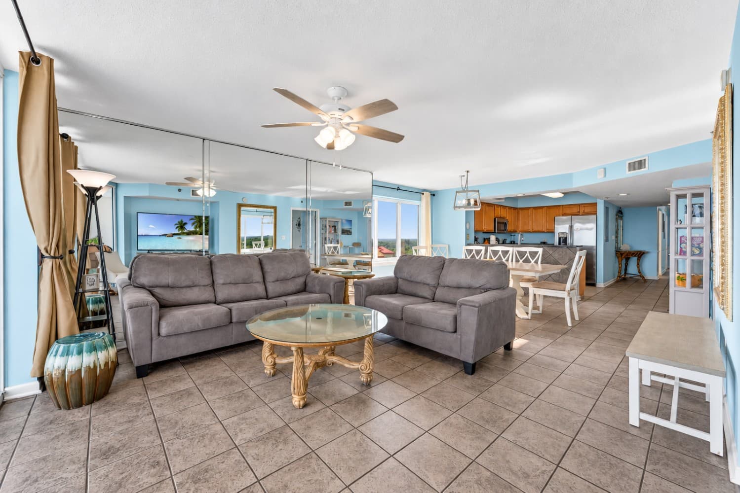 Crescent Shores - S 1812