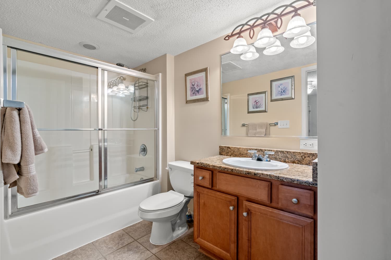 Crescent Shores - N 403