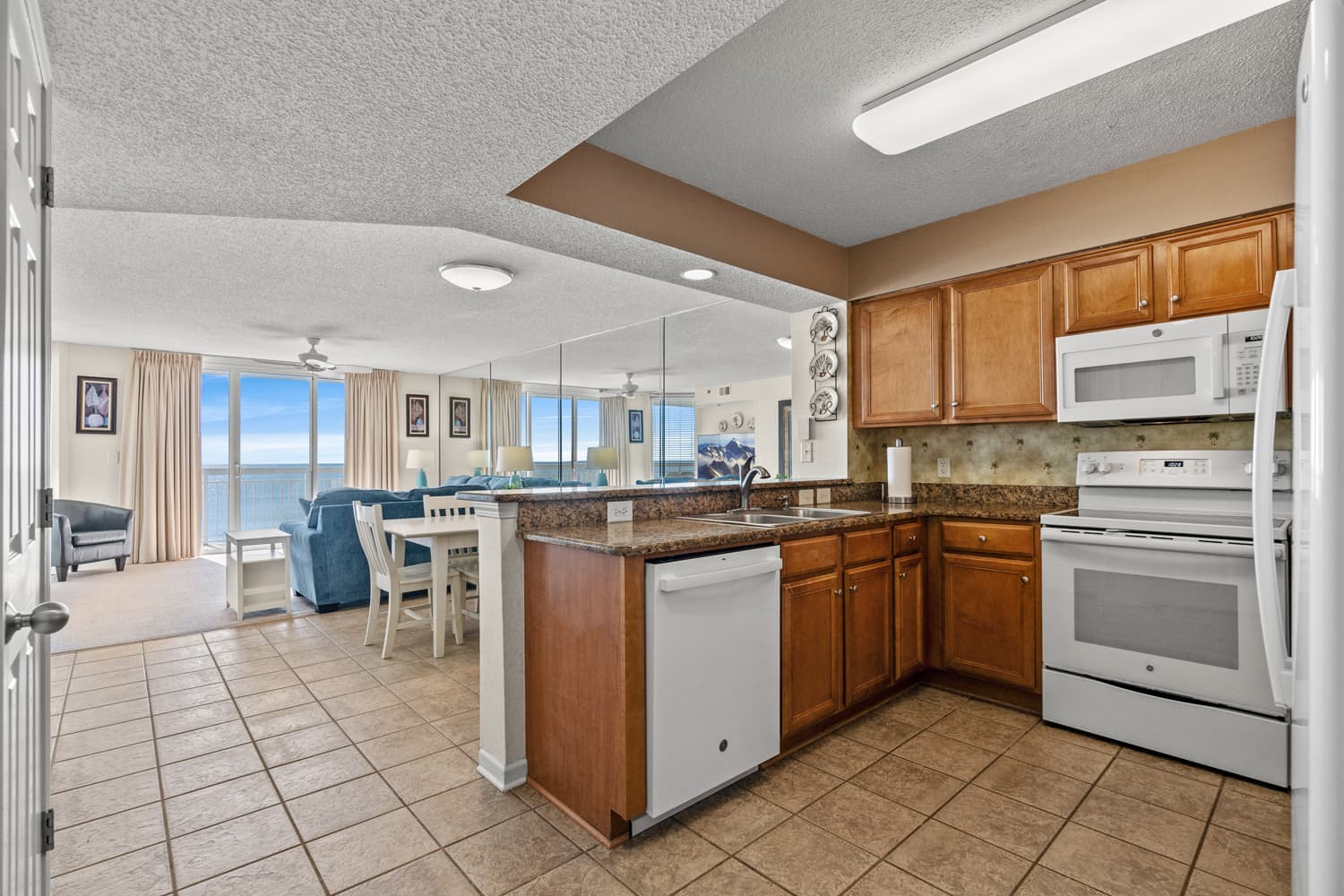 Crescent Shores - N 403