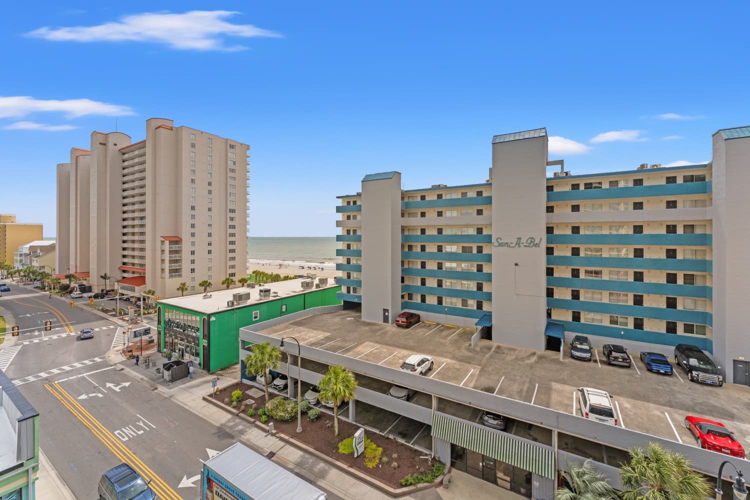 Malibu Pointe -  502