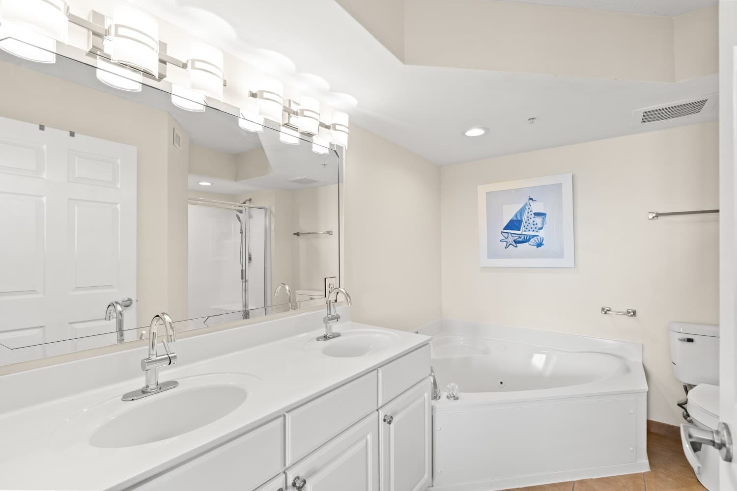 Malibu Pointe -  705