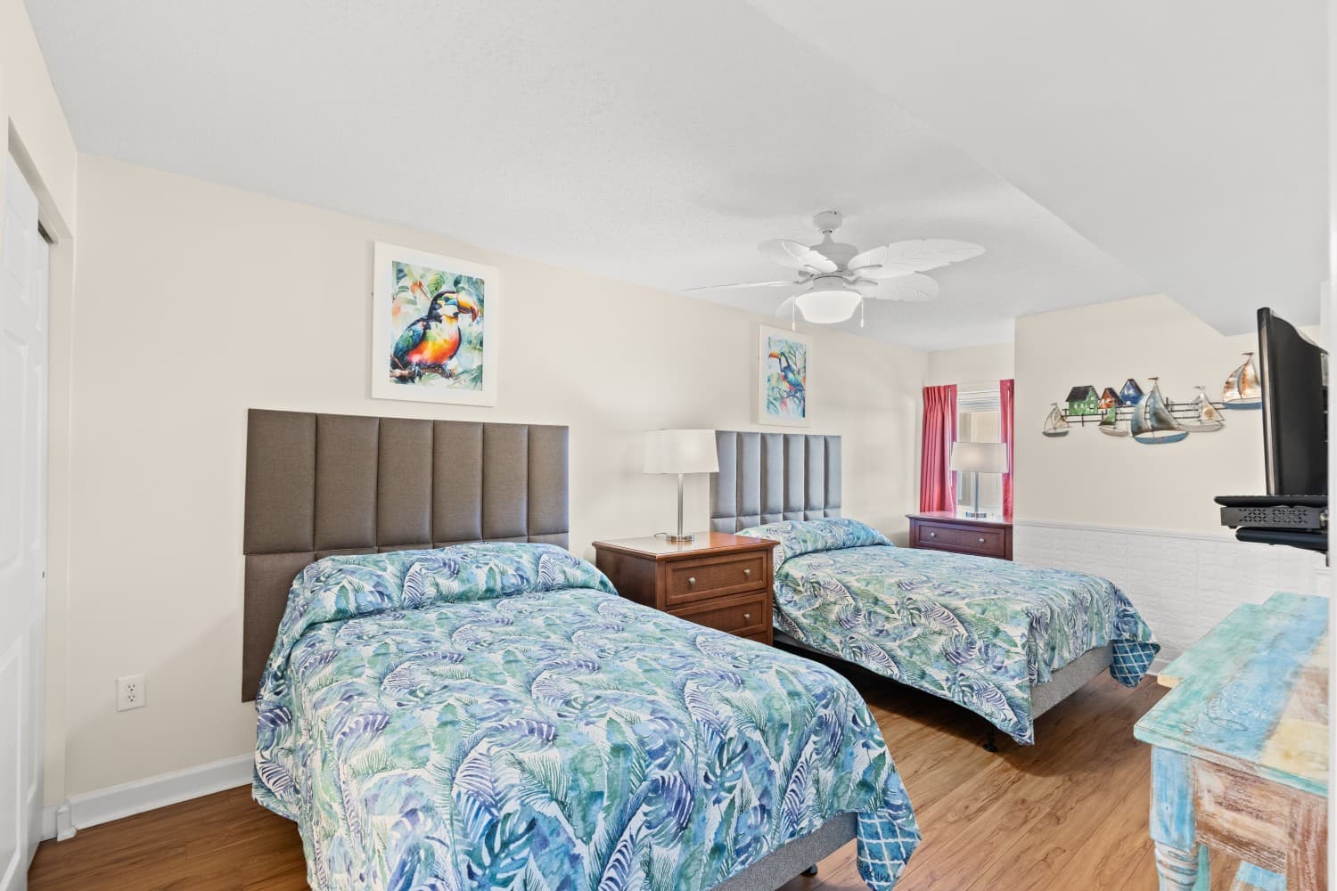 Malibu Pointe -  705