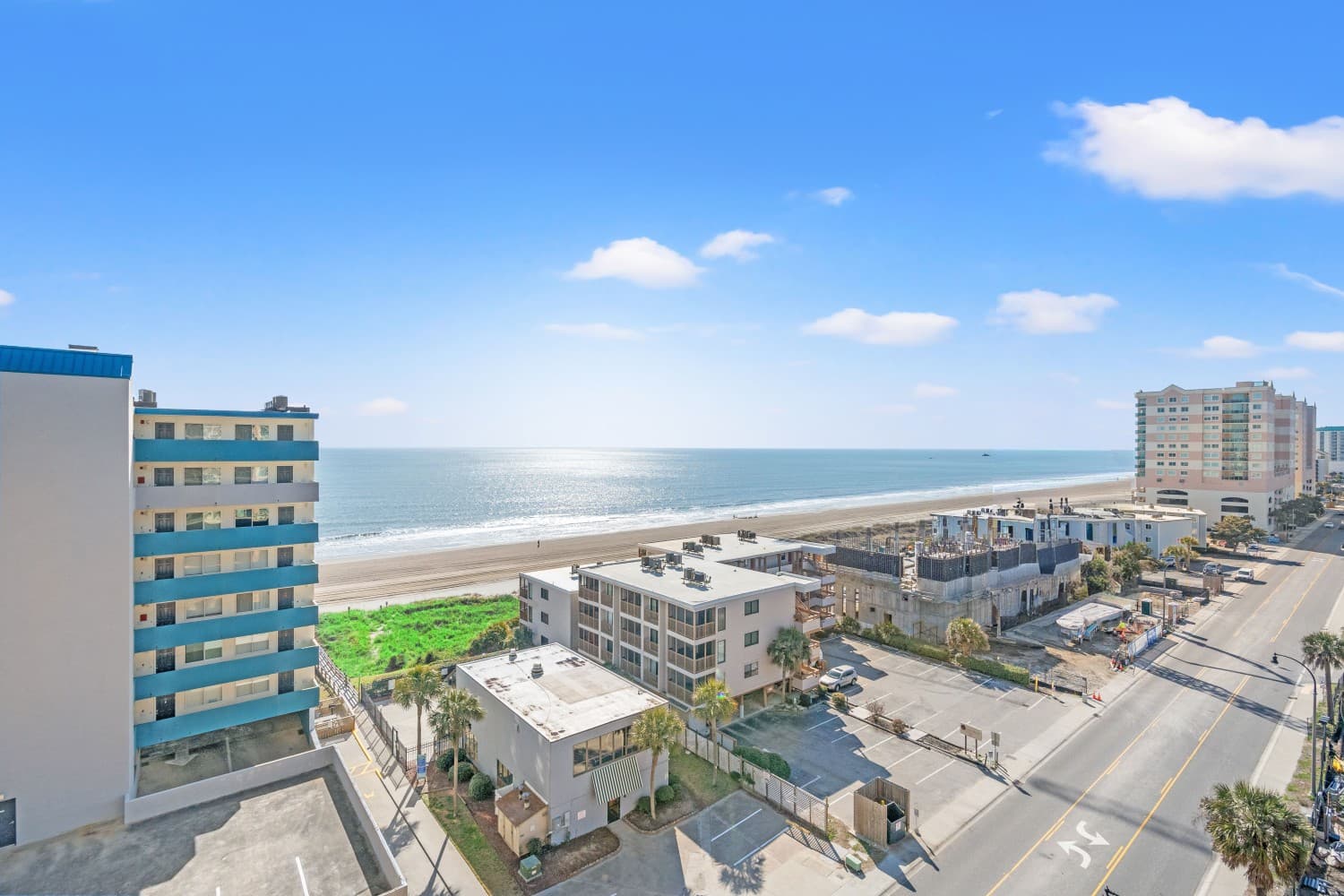 Malibu Pointe -  705