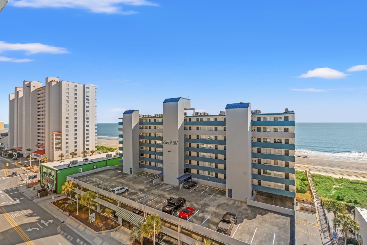 Malibu Pointe -  705