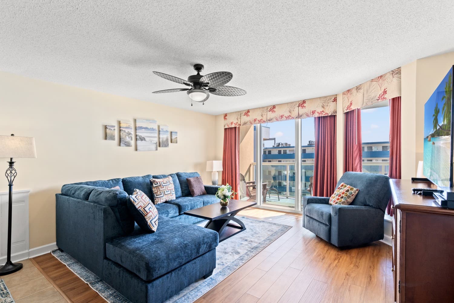 Malibu Pointe -  705