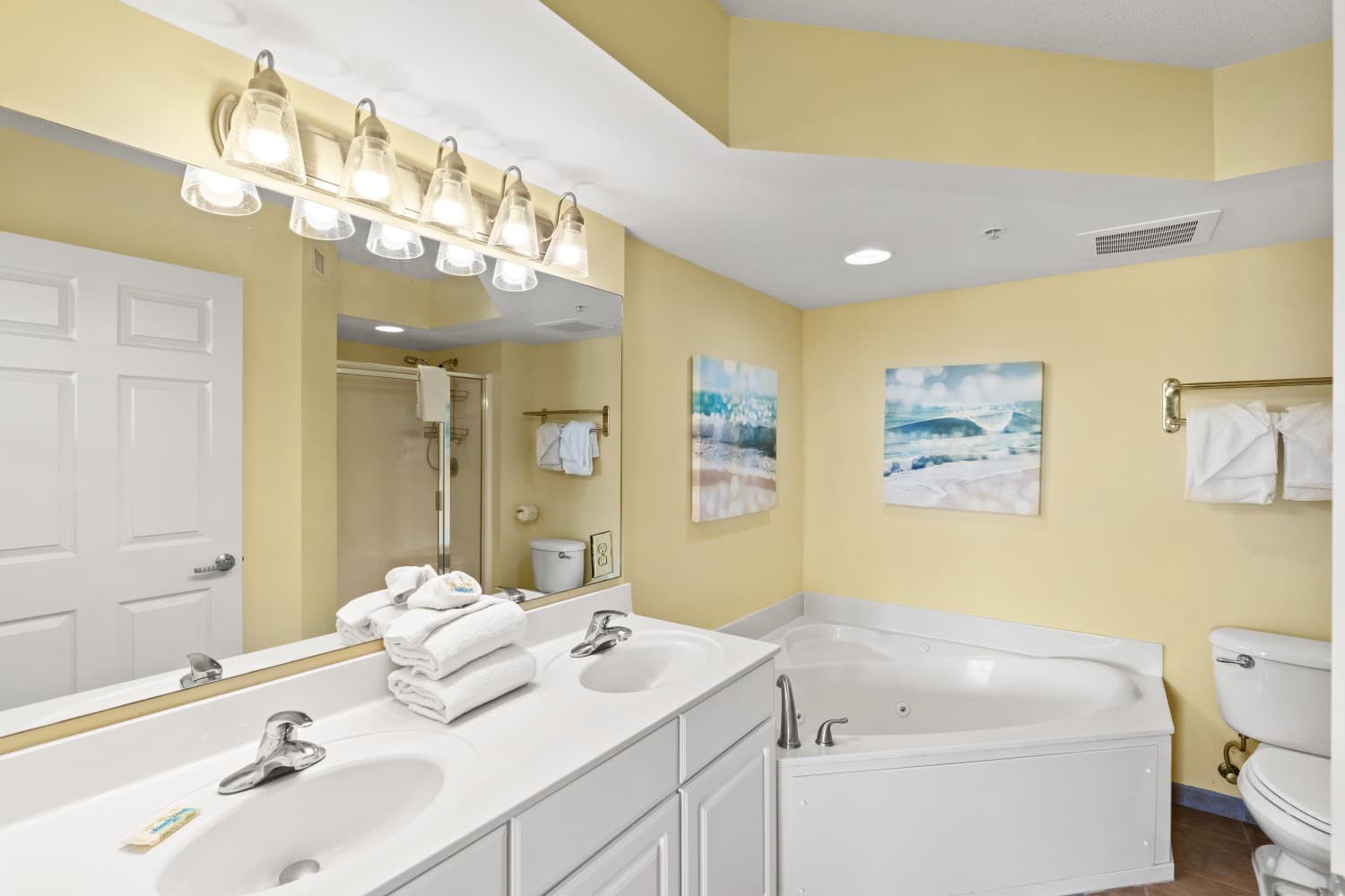 Malibu Pointe -  805