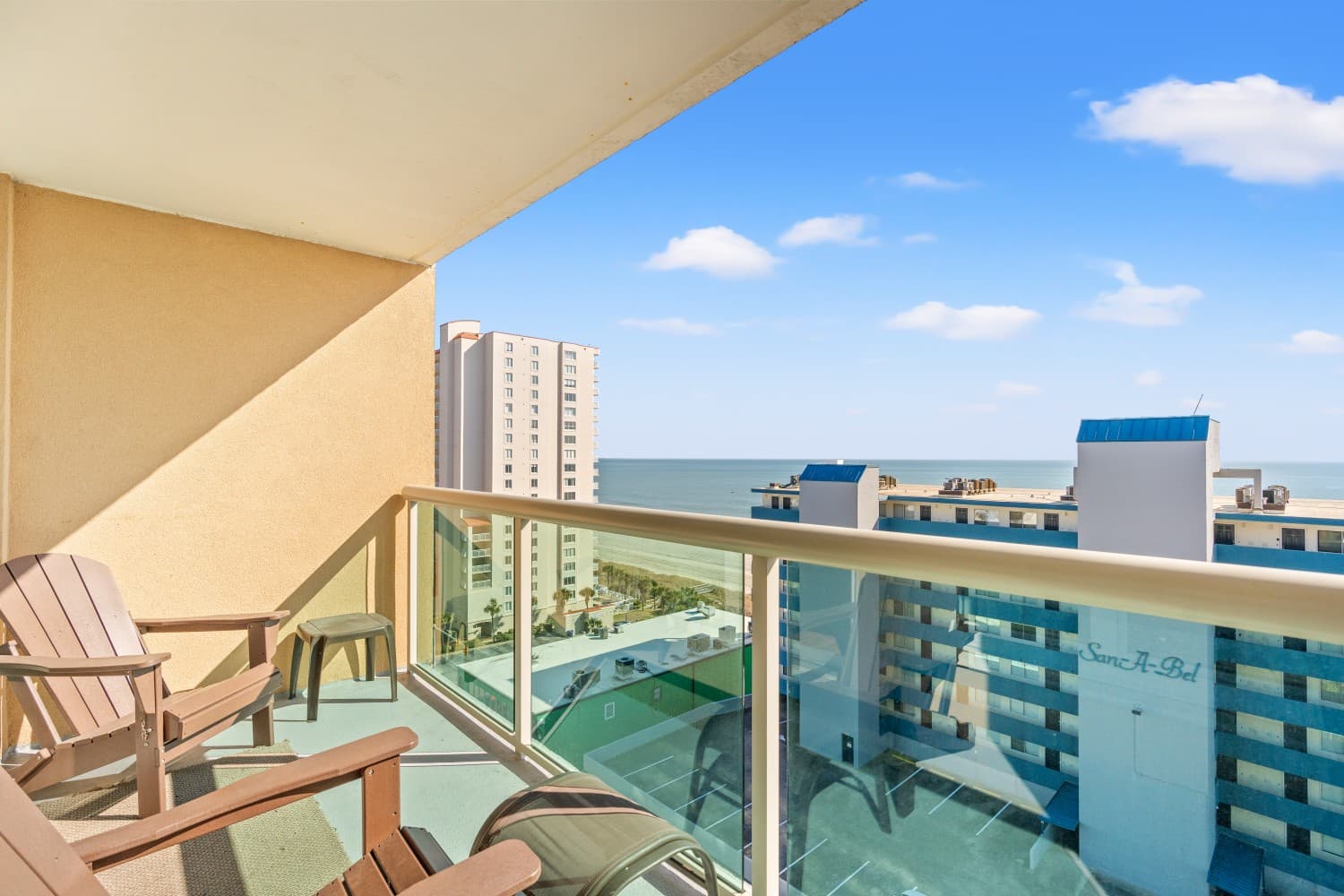 Malibu Pointe -  902