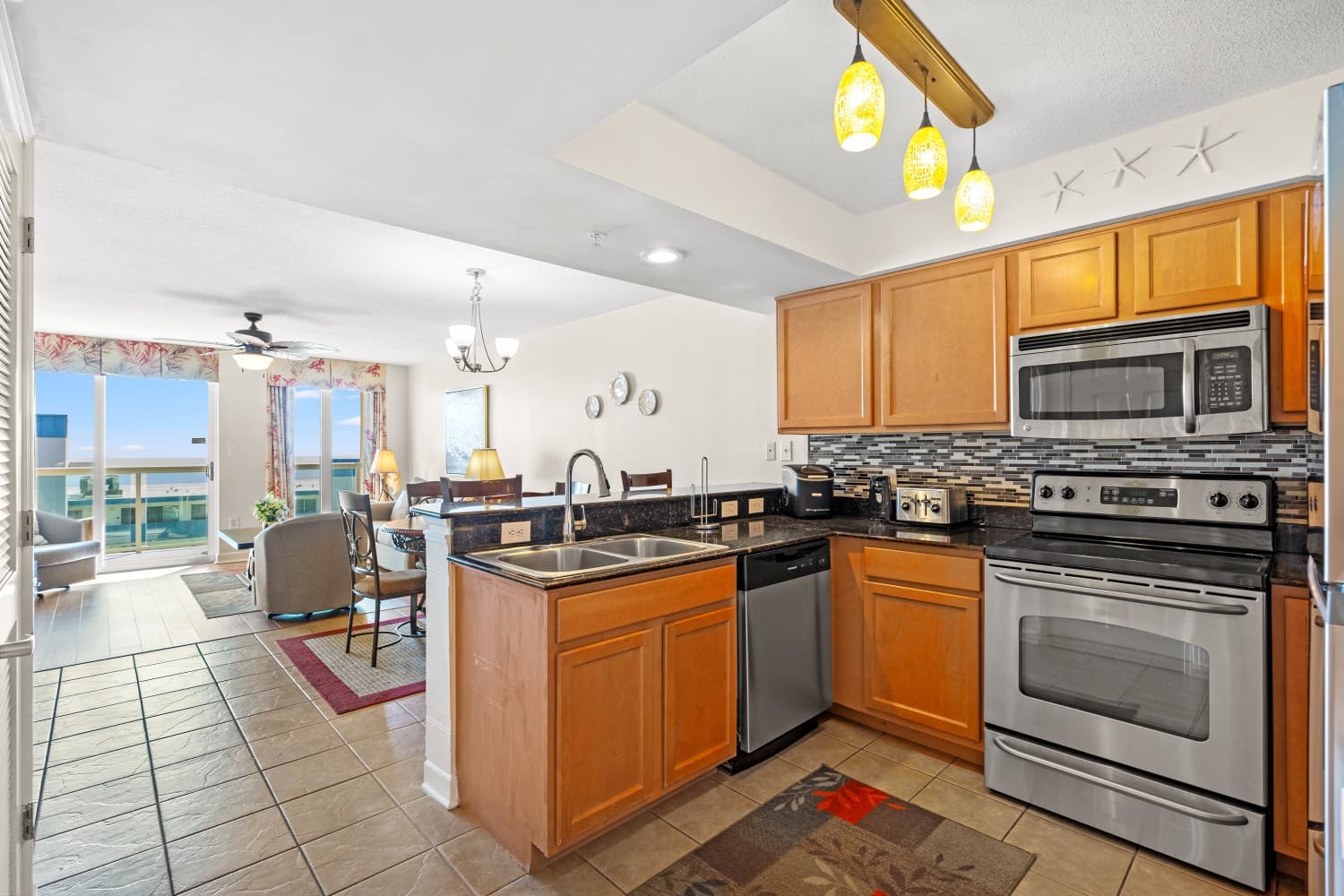 Malibu Pointe -  902