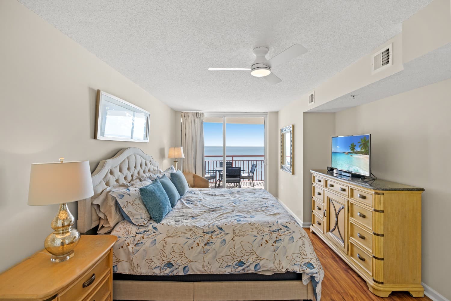 South Shore Villas - 1107