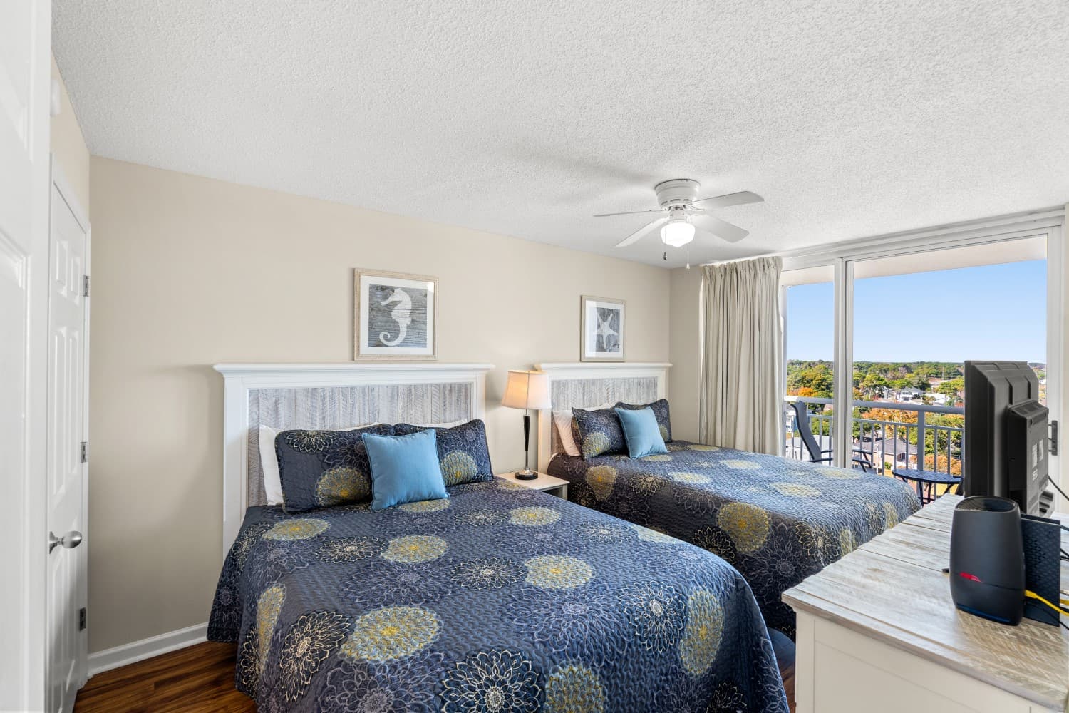 South Shore Villas - 1107