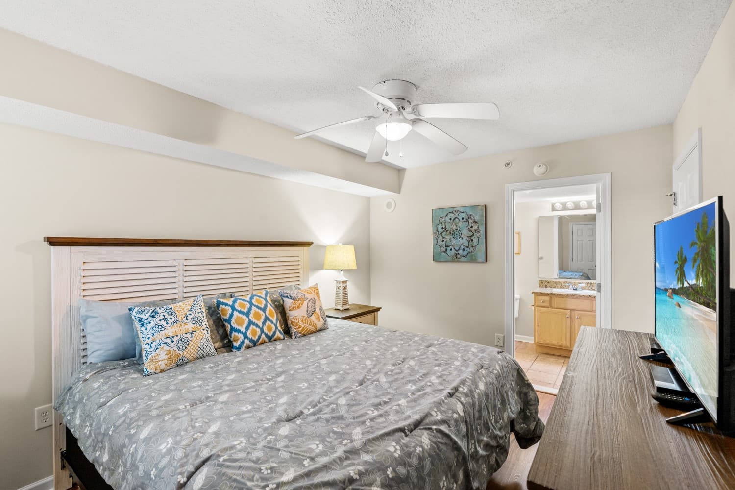 South Shore Villas - 1107