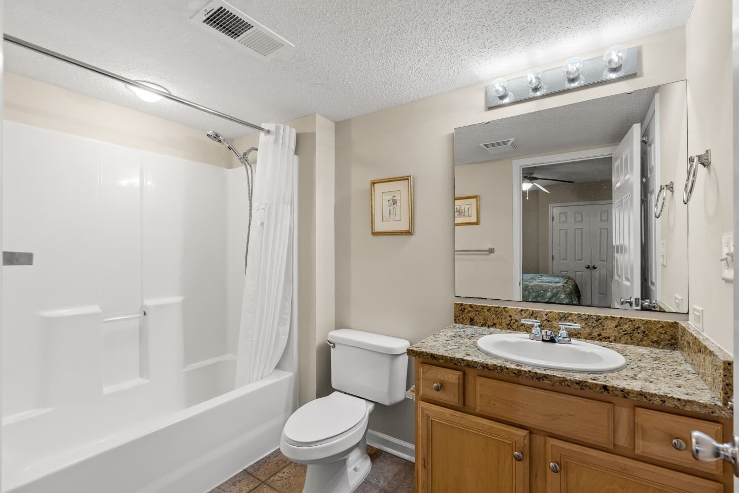 South Shore Villas - 1107