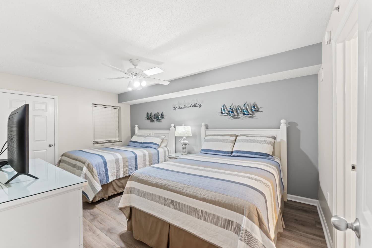 South Shore Villas -  702