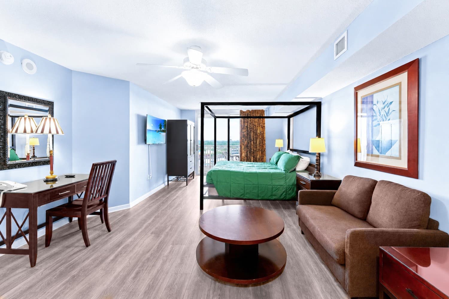 Yacht Club Villas - 1-1004