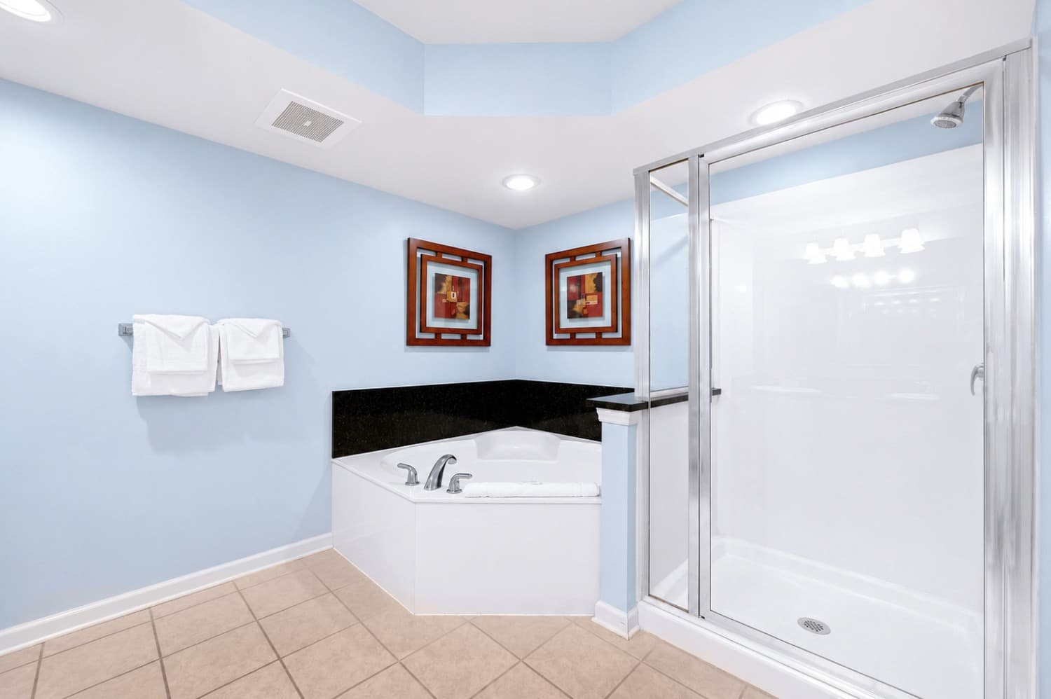 Yacht Club Villas - 1-1004