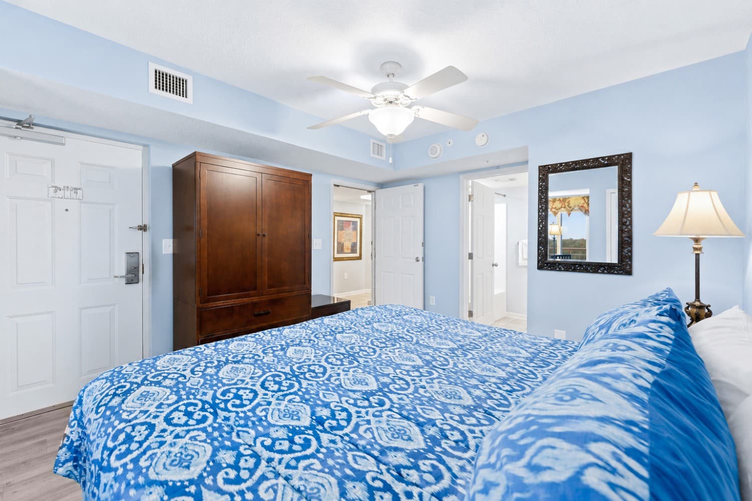 Yacht Club Villas - 1-1004