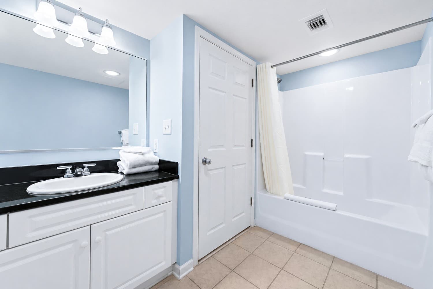Yacht Club Villas - 1-1004