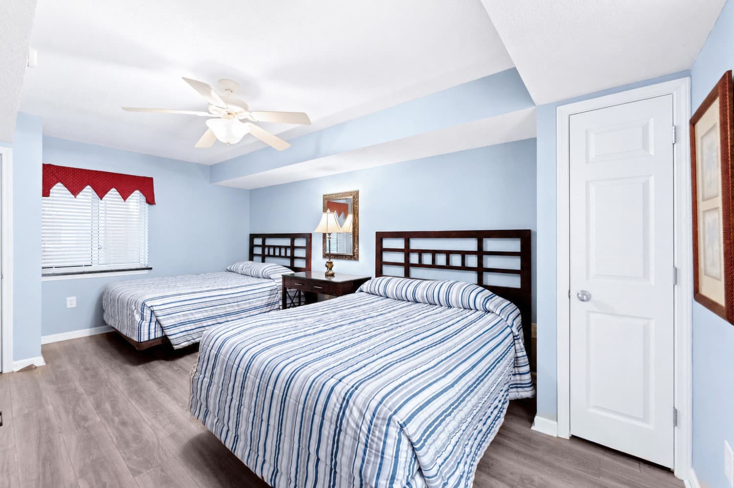 Yacht Club Villas - 1-1004
