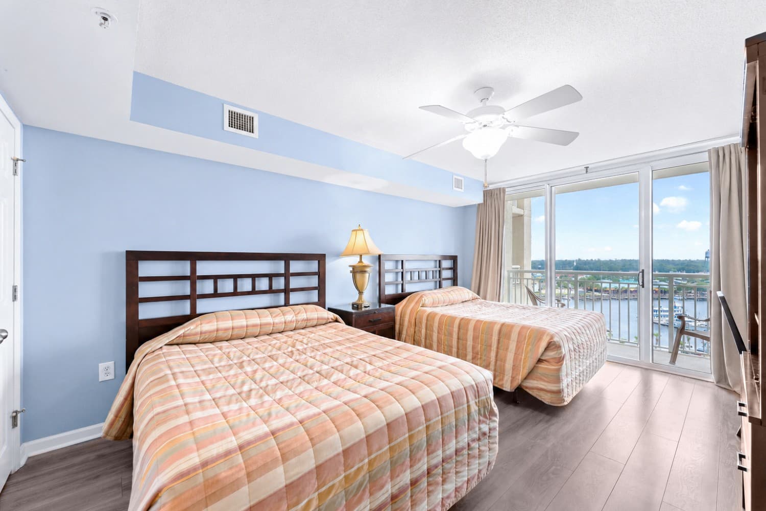 Yacht Club Villas - 1-1004