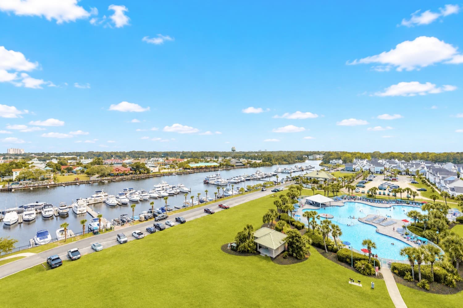 Yacht Club Villas - 1-1004