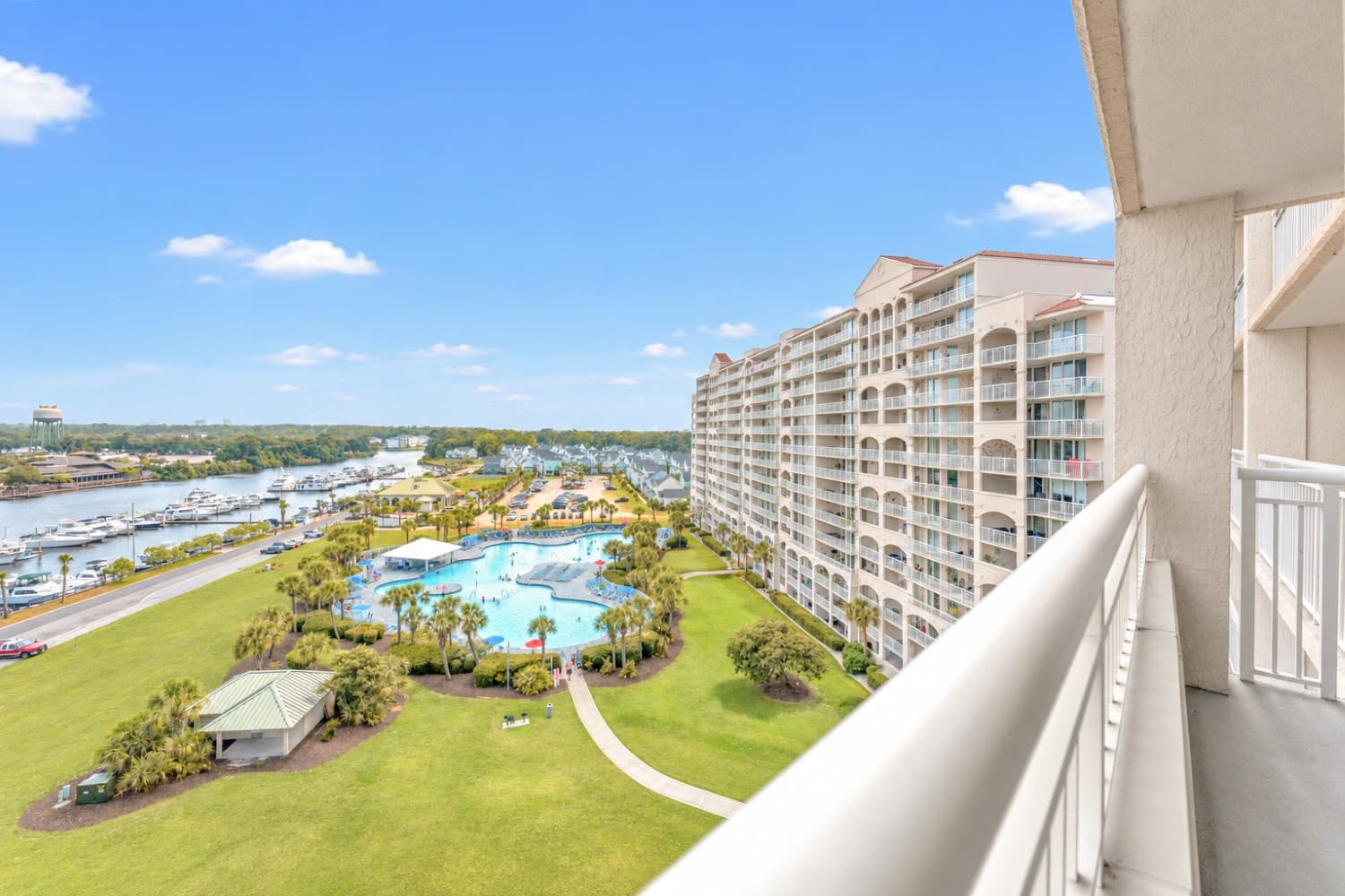 Yacht Club Villas - 1-1004