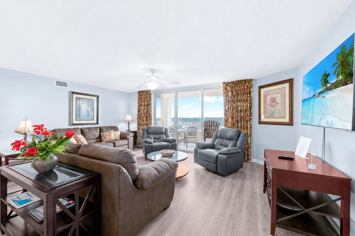 Yacht Club Villas - 1-1004