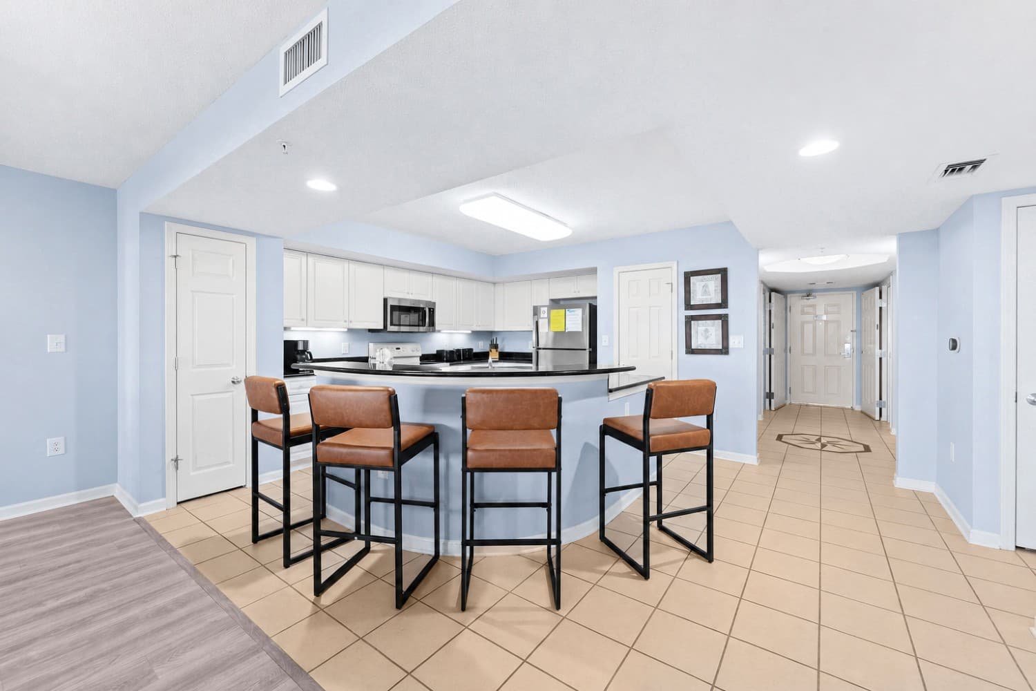 Yacht Club Villas - 1-1004