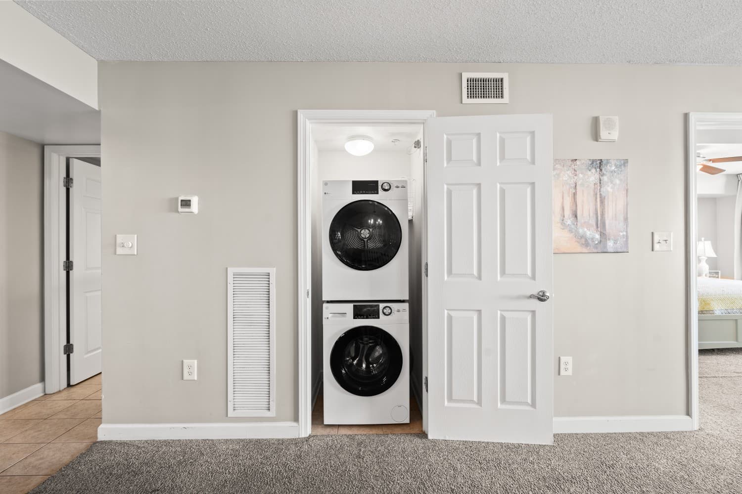 Crescent Keyes - 1205