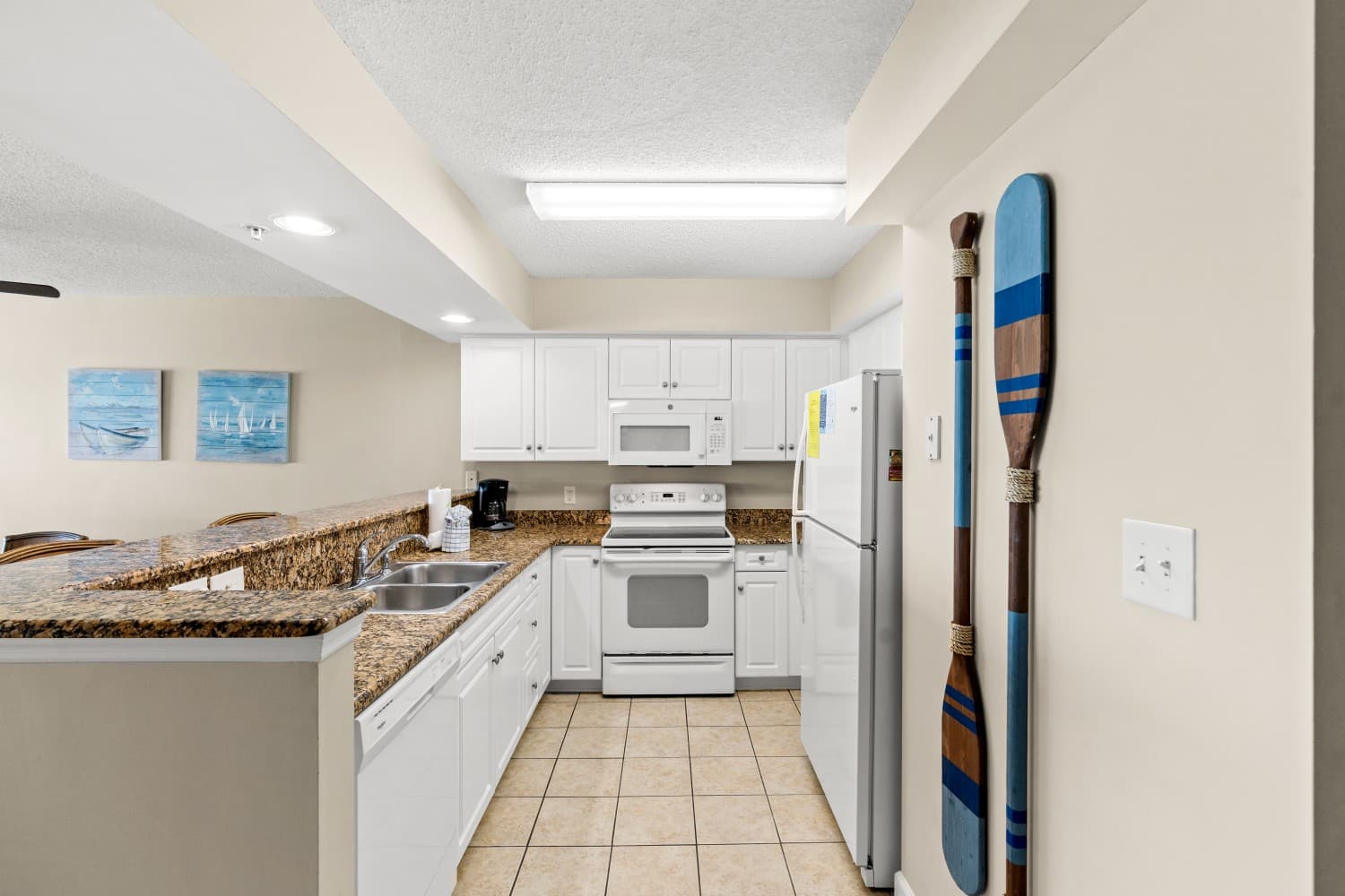 Crescent Keyes -  905