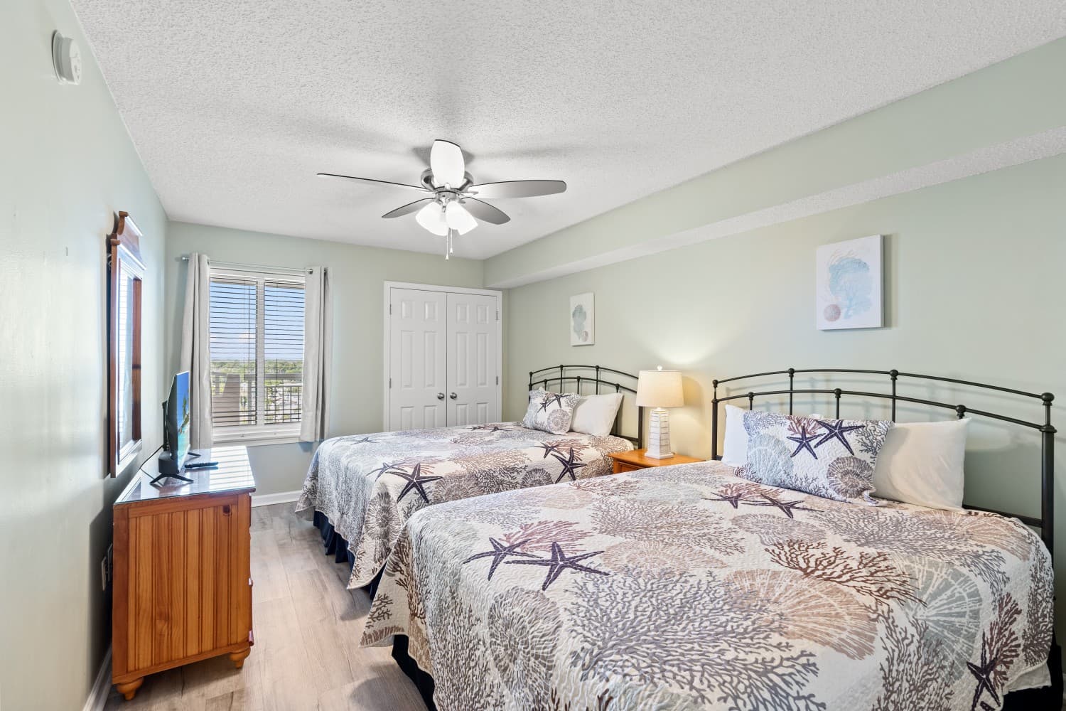 Crescent Shores - N 1503