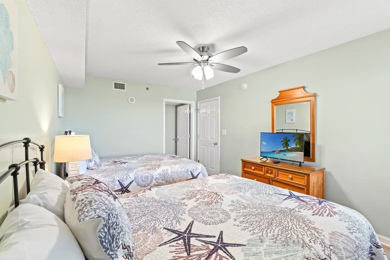 Crescent Shores - N 1503