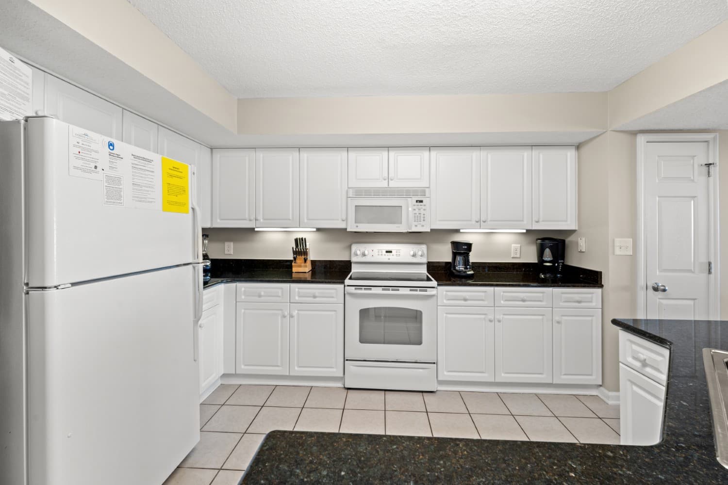 Yacht Club Villas - 1-902