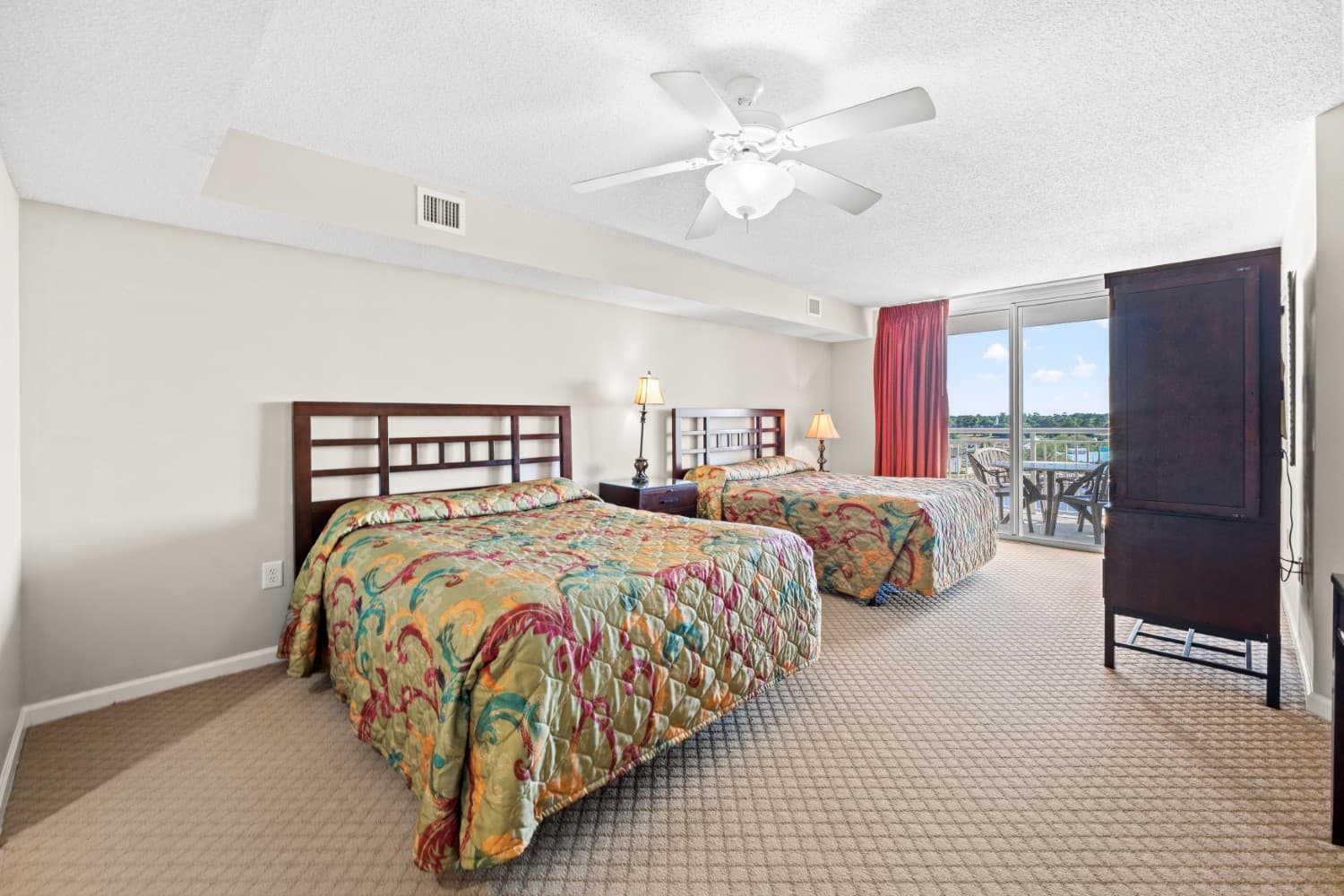 Yacht Club Villas - 1-902