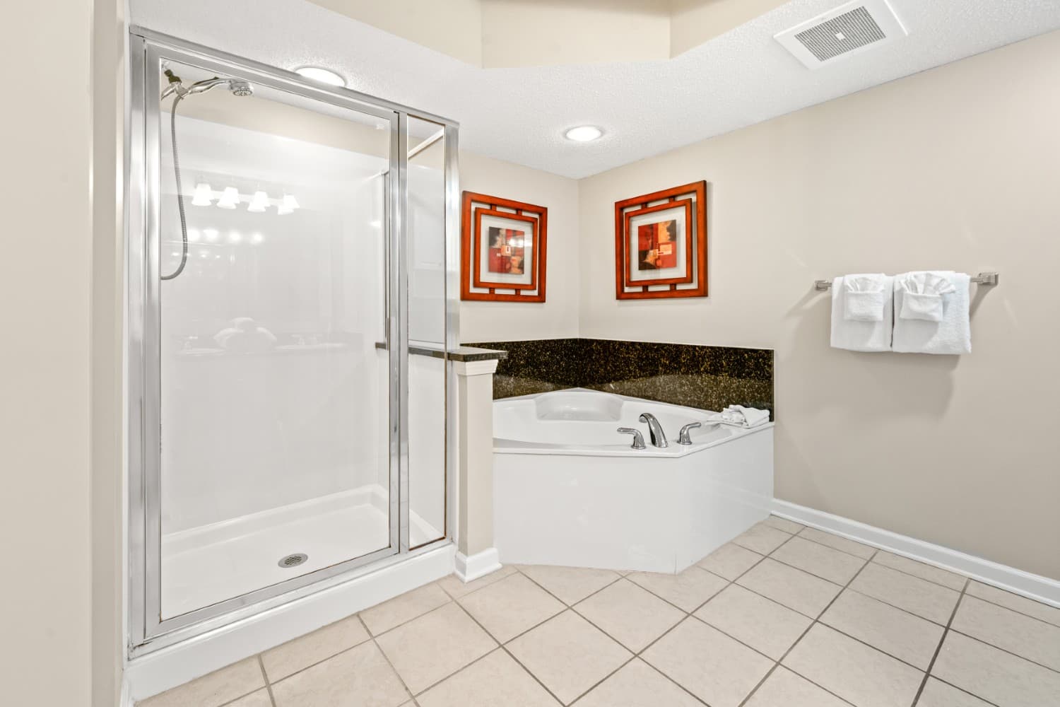 Yacht Club Villas - 1-902